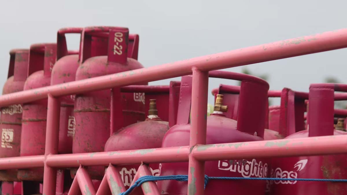 WHY LPG CYLINDER IS RED IN COLOUR