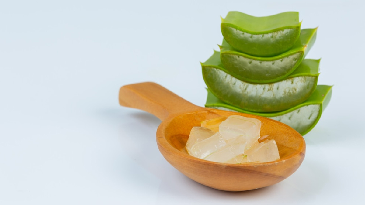 alovera gel for senstive skin