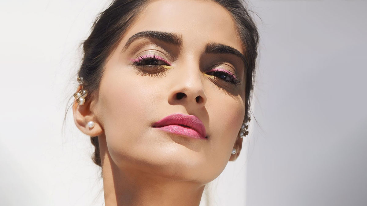 Coloured Eyeliner Nykaa Sale Under 500 HerZindagi