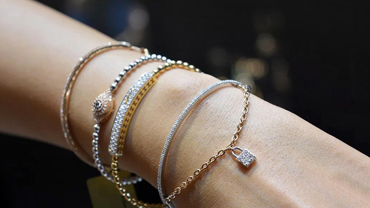 bracelet design with lehenga