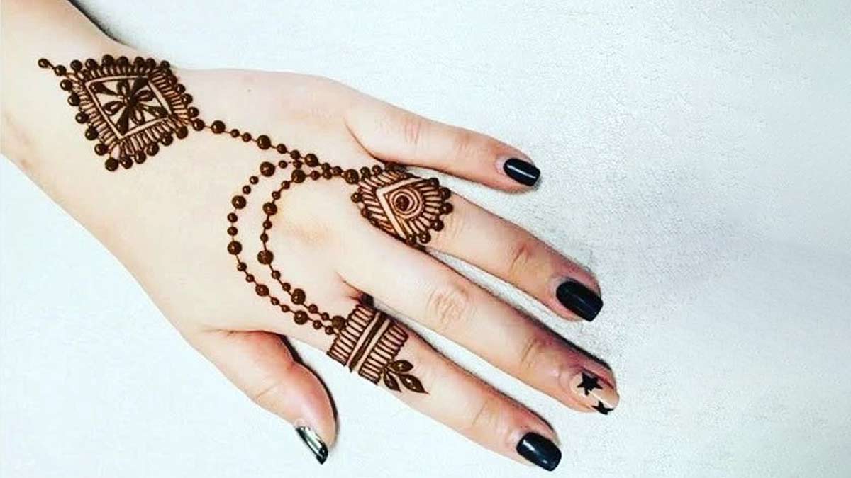 bracelet mehndi design