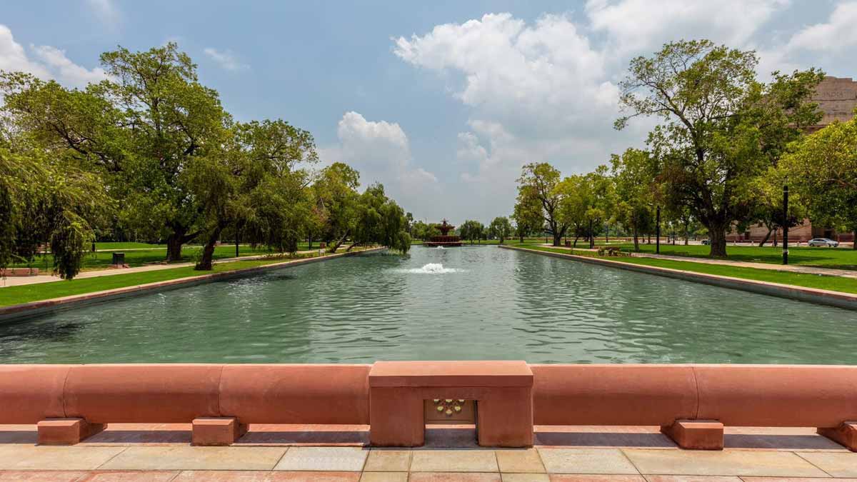 central vista india gate