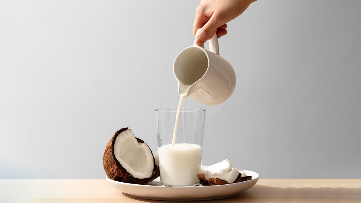 Hair Straighten Tipsघर पर बालों को कैसे करें स्‍ट्रेट Ghar Par Balo