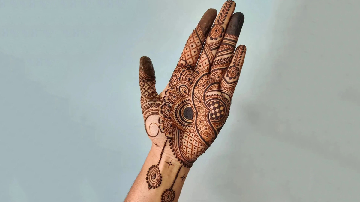 Navratri Special Arabic Mehndi Design | Simple Mehendi Design | Latest  Arabic Heena Design 2020 2024 - FinetoShine