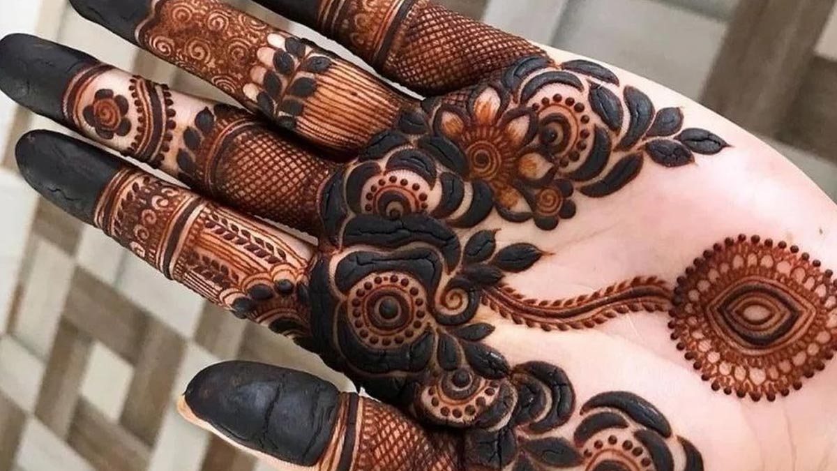leaf mehndi design