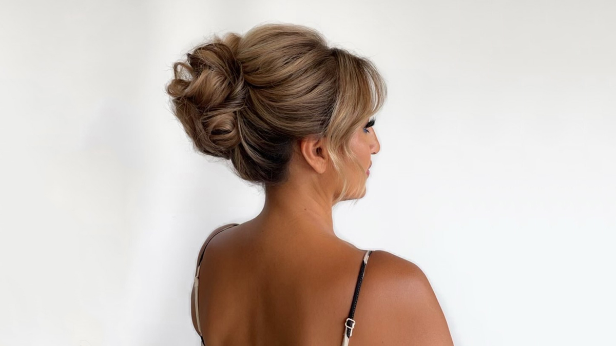 mesy hair bun