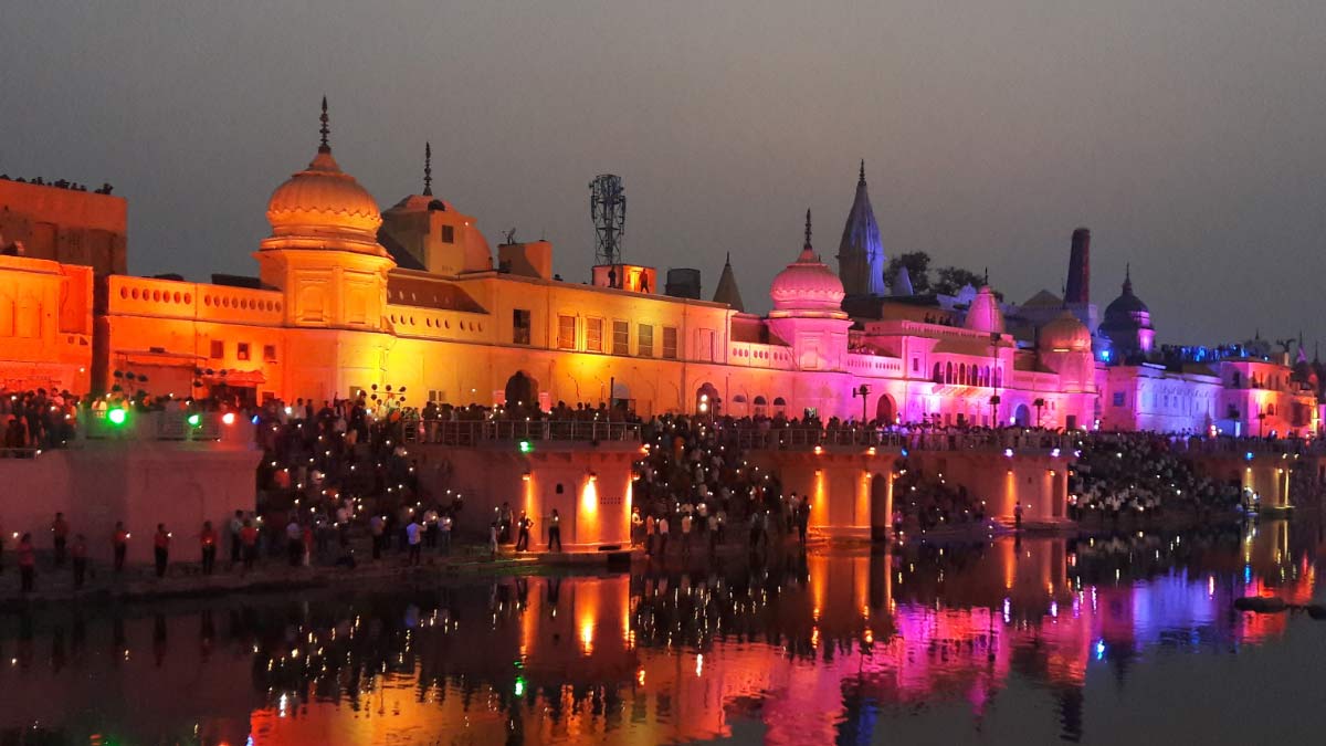 prayagraj irctc tour packages