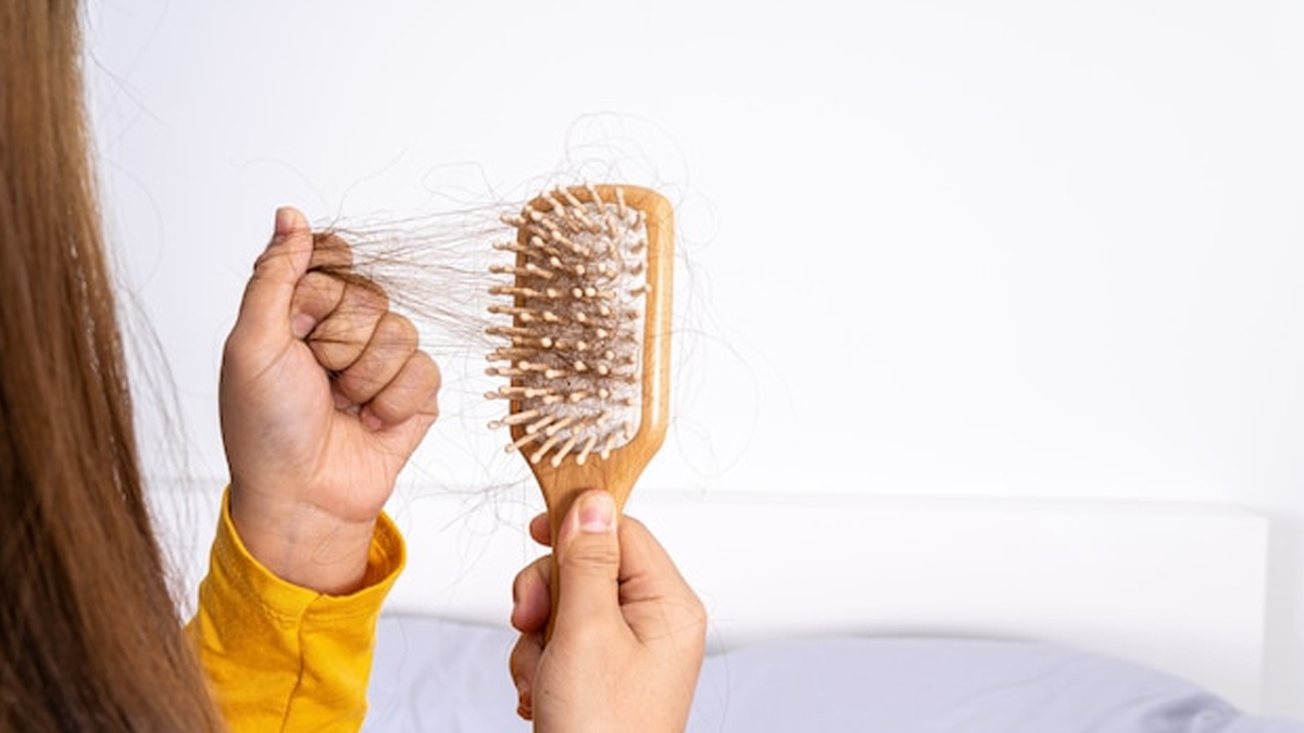 Hair Fallप्रोटीन की कमी लक्षण Balo ko Jhadne Kaise Roke signs of