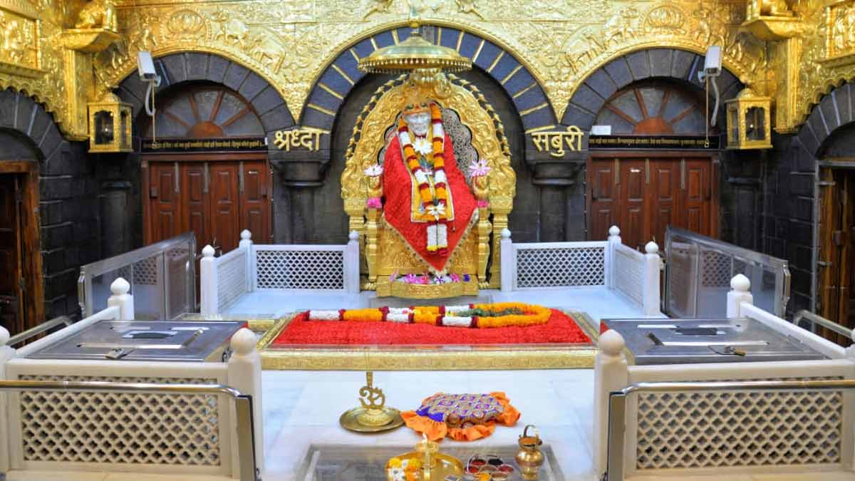 शिरडी साईं बाबा मंदिर। Is VIP darshan Available ...