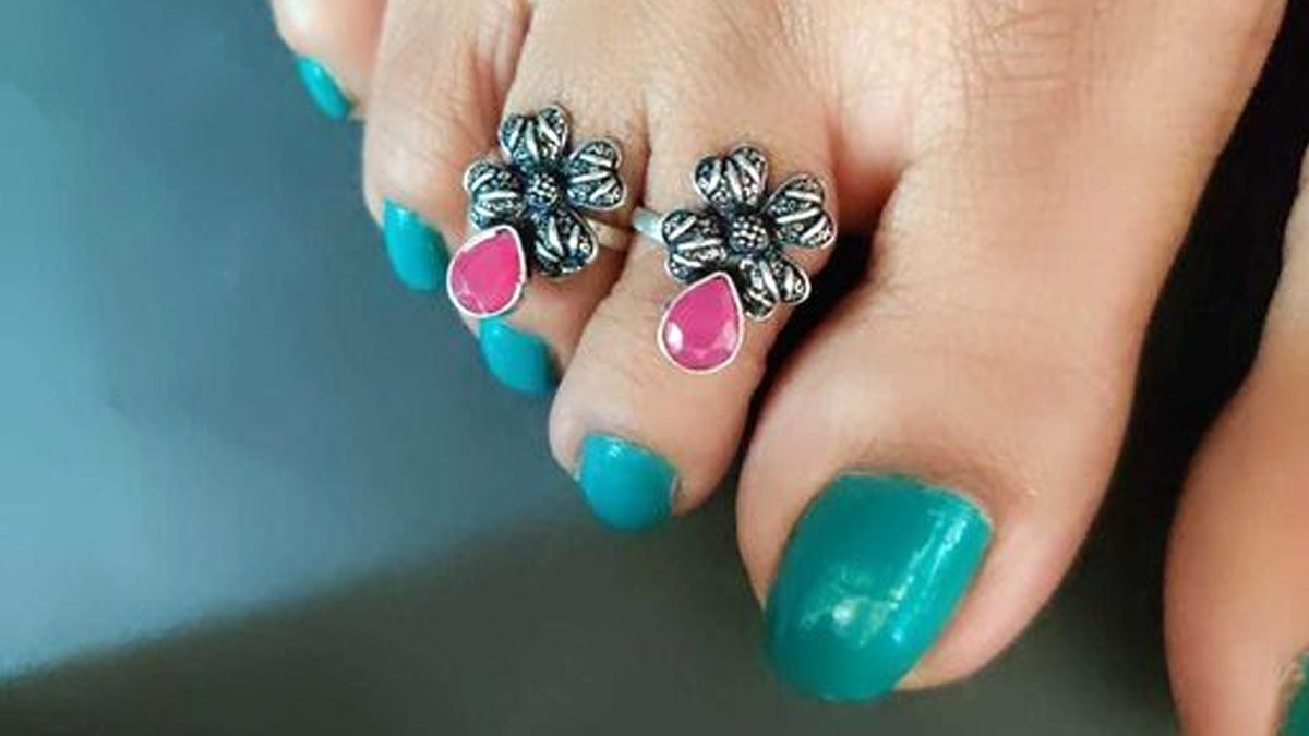 Trendy Toe Rings Design| बिछिया डिजाइन| Bichiya Ke Naye Designs | unique toe ring designs | HerZindagi