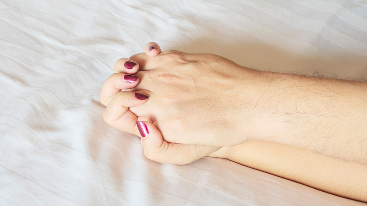 strengthens pelvic floor muscles