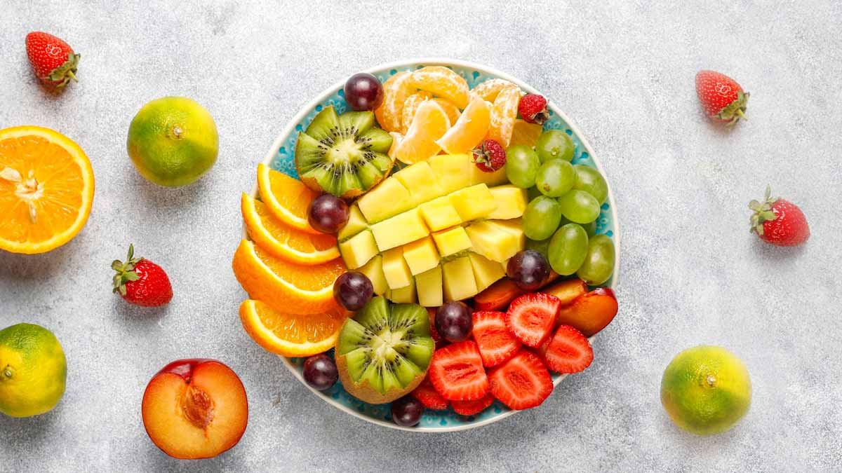 how-to-cut-fruit-fast-fruits-katne-ki