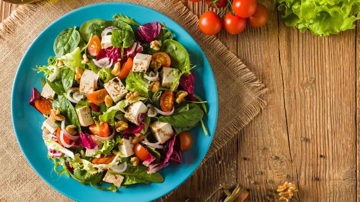 3 Protein-Rich Salad Recipes For Vegans | HerZindagi