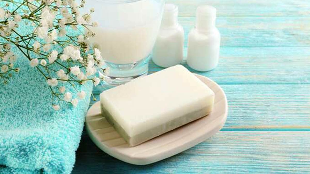 Why Dettol And Lifebuoy Are Toilet Soap| कौन सा साबुन है नहाने के लिए ...