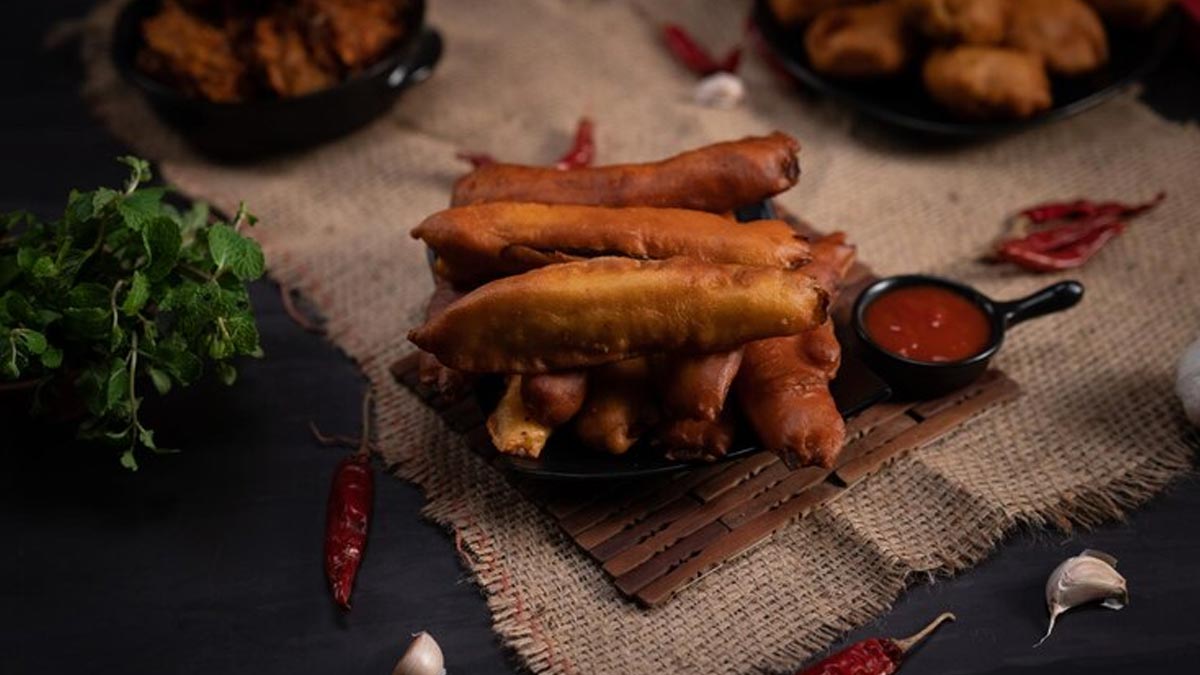 Beguni To Piyaji, 3 Bengali Snacks You Can Try At Home