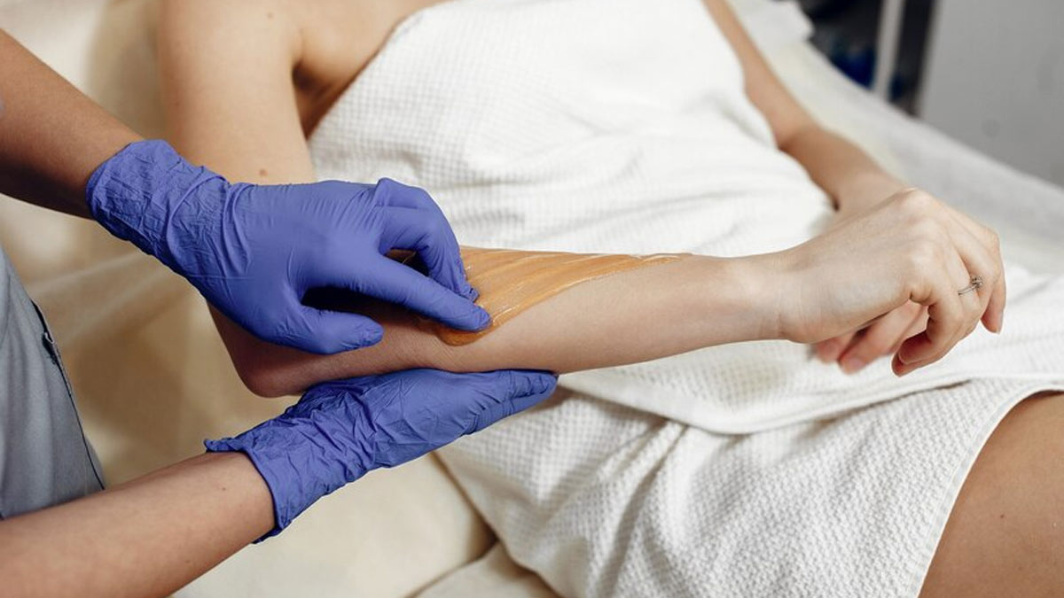 cleanliness while waxing