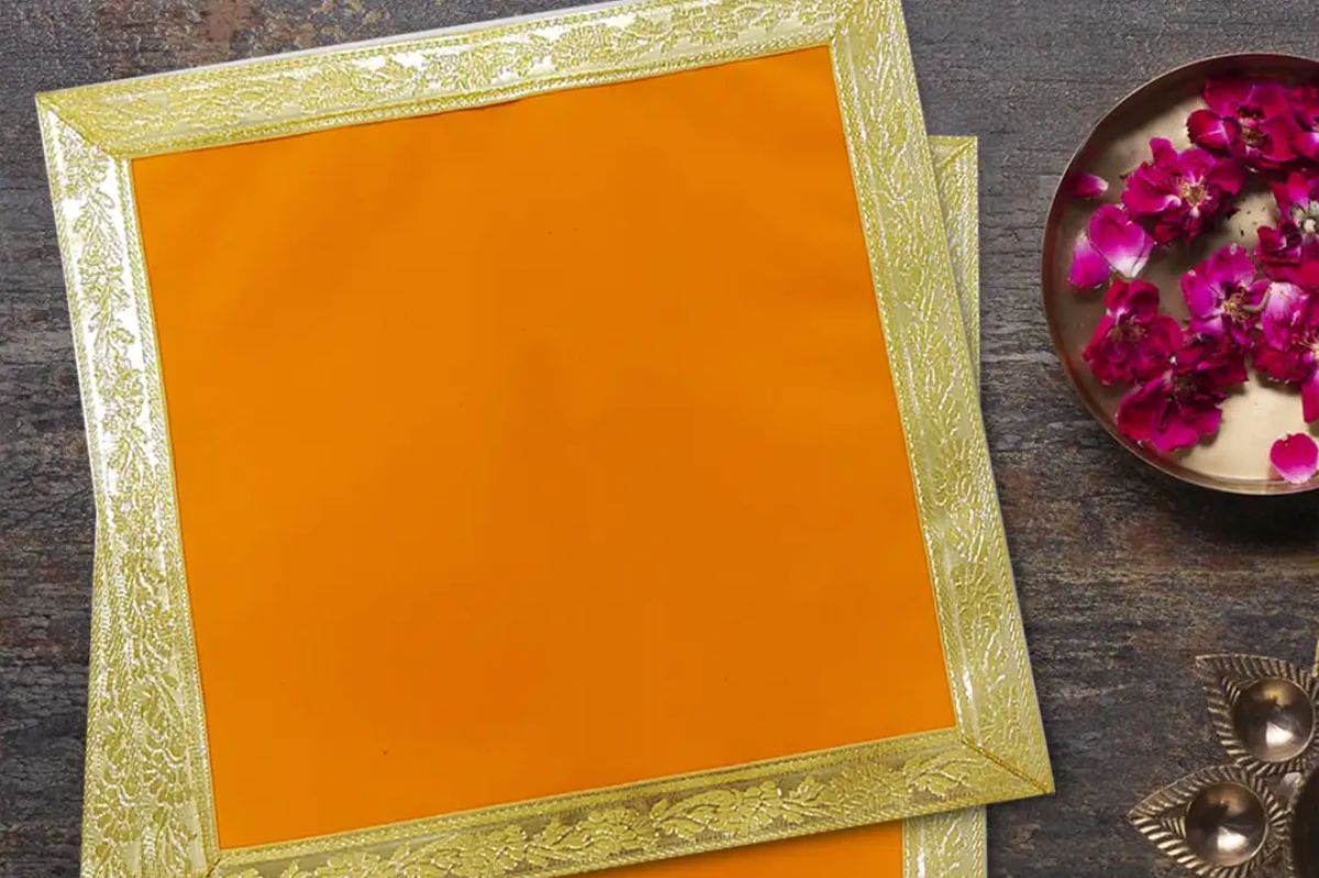 do not keep old puja cloth