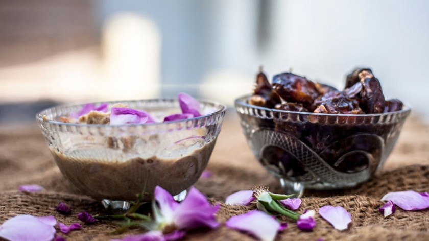 Sticky Date Pudding Recipe: डेजर्ट में बनाना चाहते हैं कुछ खास, तो ट्राई करें ये रेसिपी