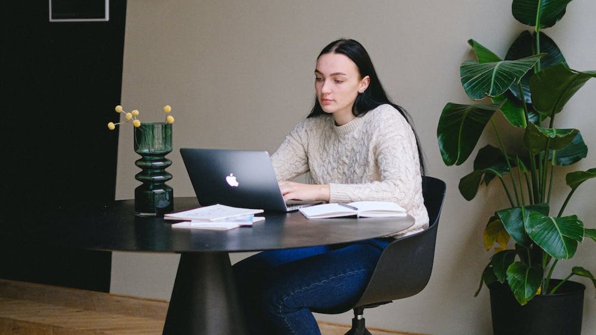 Amazon Blockbuster Value Days सेल में ₹93,000 बचाने का मौका , Best