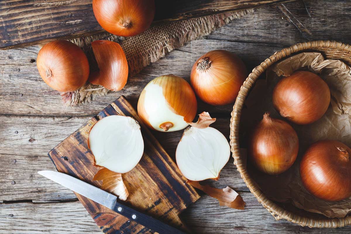 tip to prevent onions from sprouting in summer