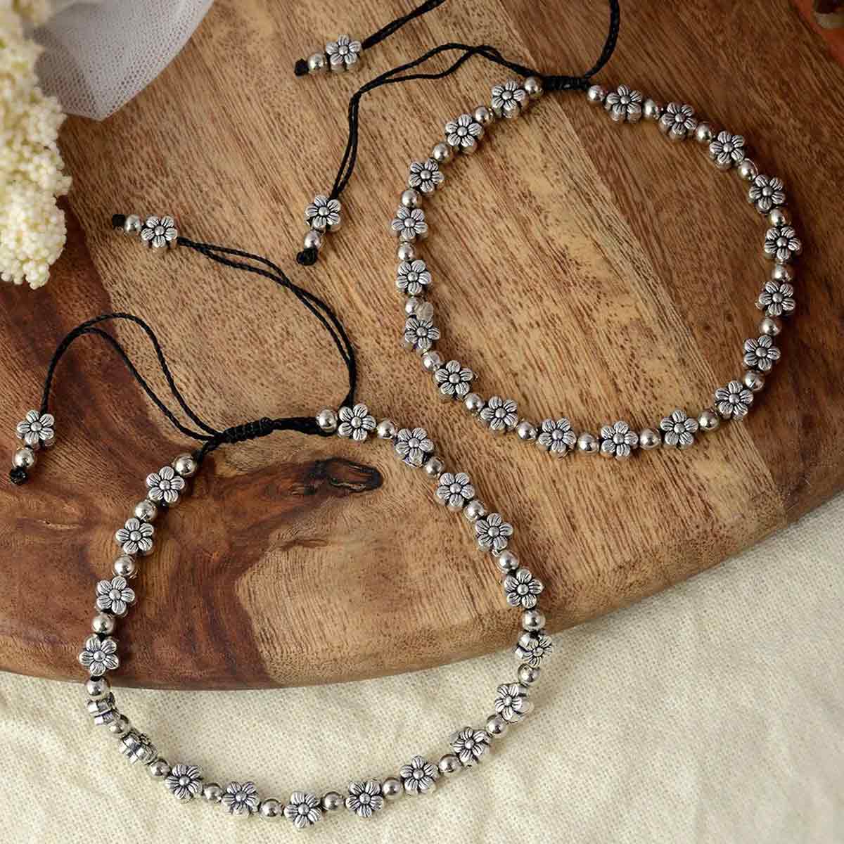 Wear these anklets on Rakshabandhan, legs will look beautiful