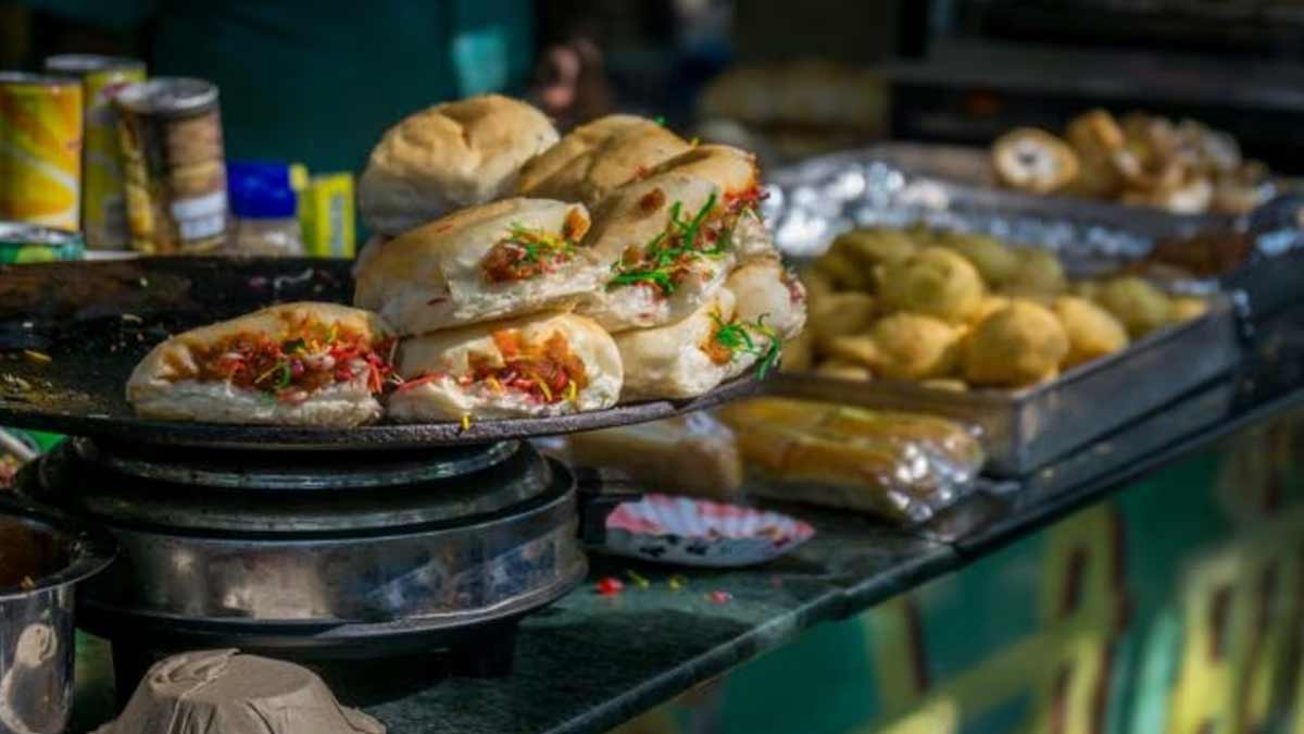 Late night food at delhi