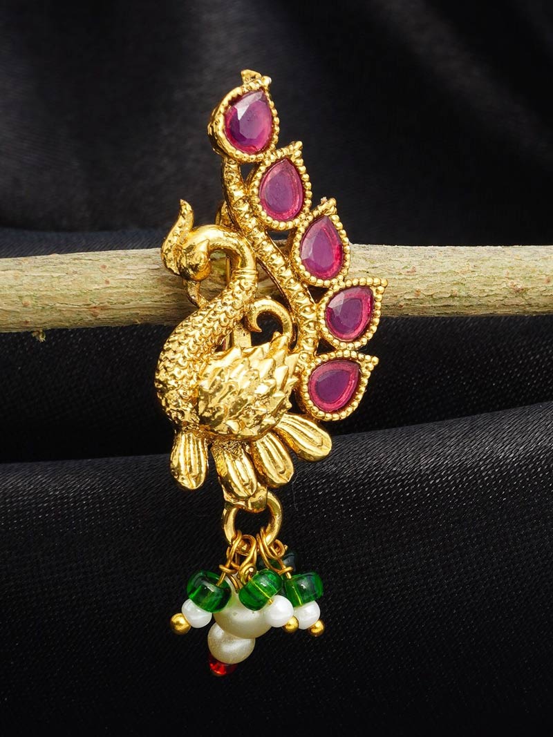 Peacock design nose pin