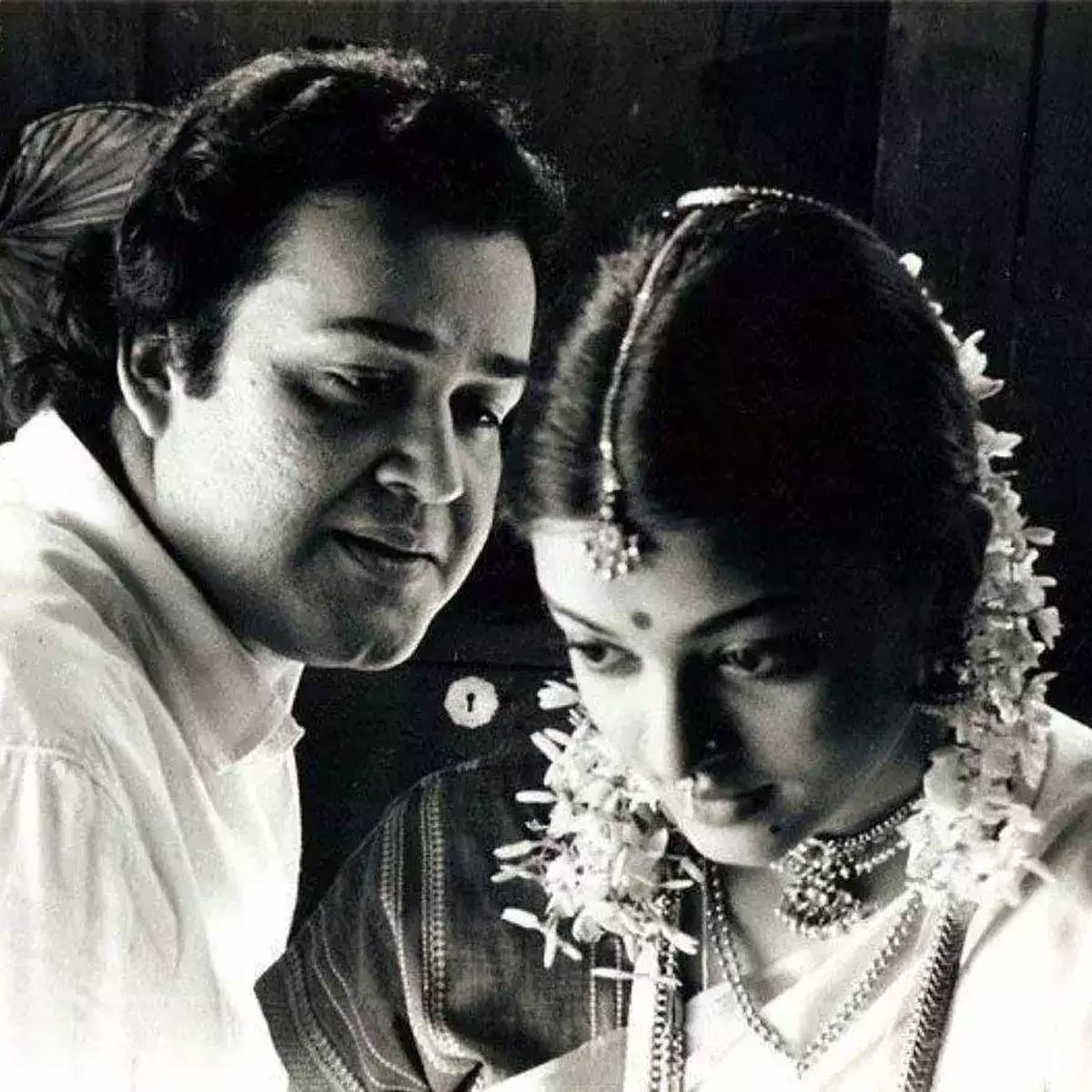 aishwarya rai debut south film iruvar details