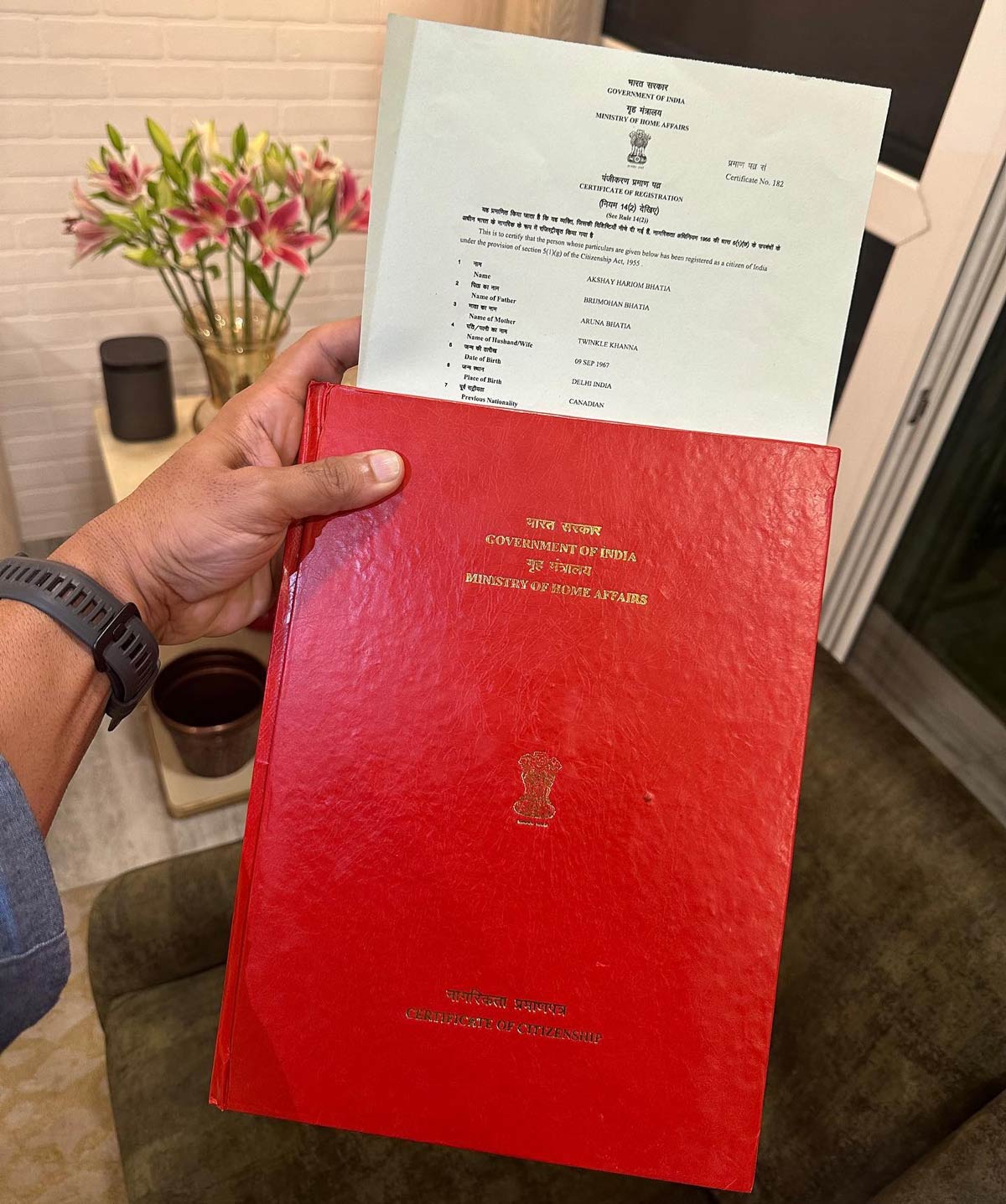 Akshay Kumar Receives Indian Citizenship On Independence Day Here Is akshay-kumar-receives-indian-citizenship-on-independence-day-here-is