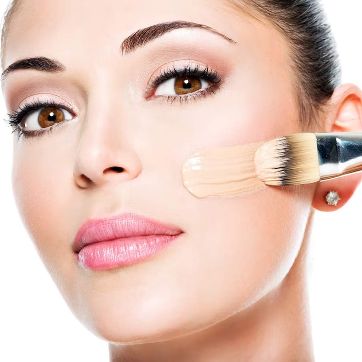 blend in your foundation correctly