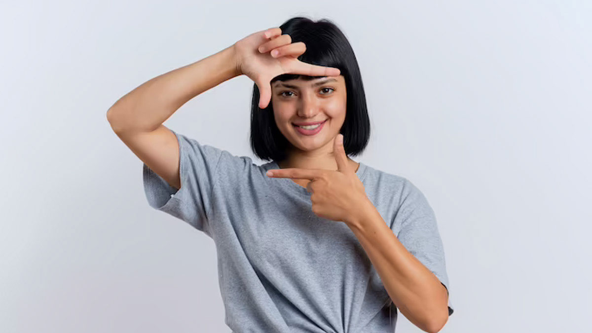 blinking eye astrology