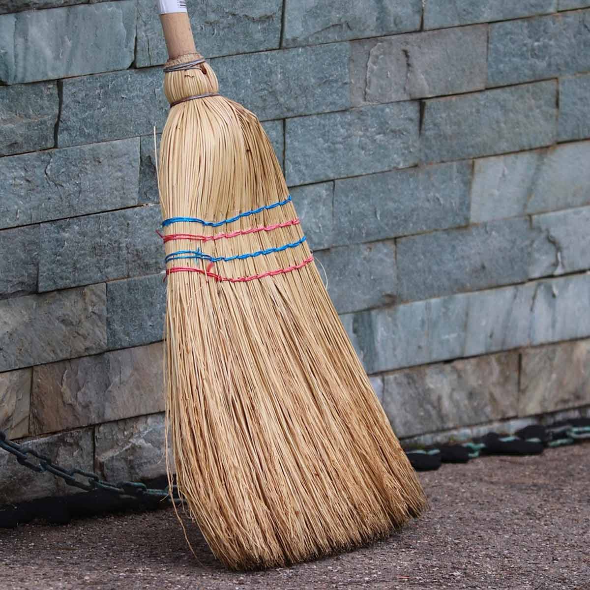 broom remedies in vastu