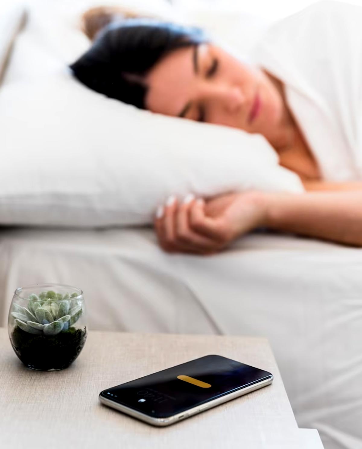 Apple Issues Warning For iPhones, Here Is Why You Should Not Sleep Next