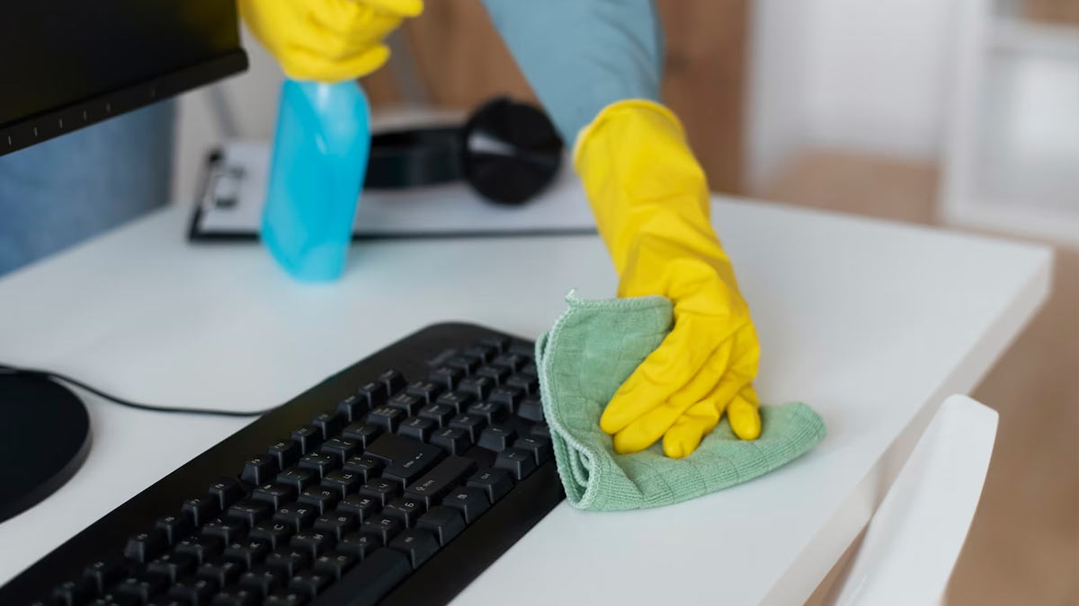 keep these things in mind while cleaning a computer