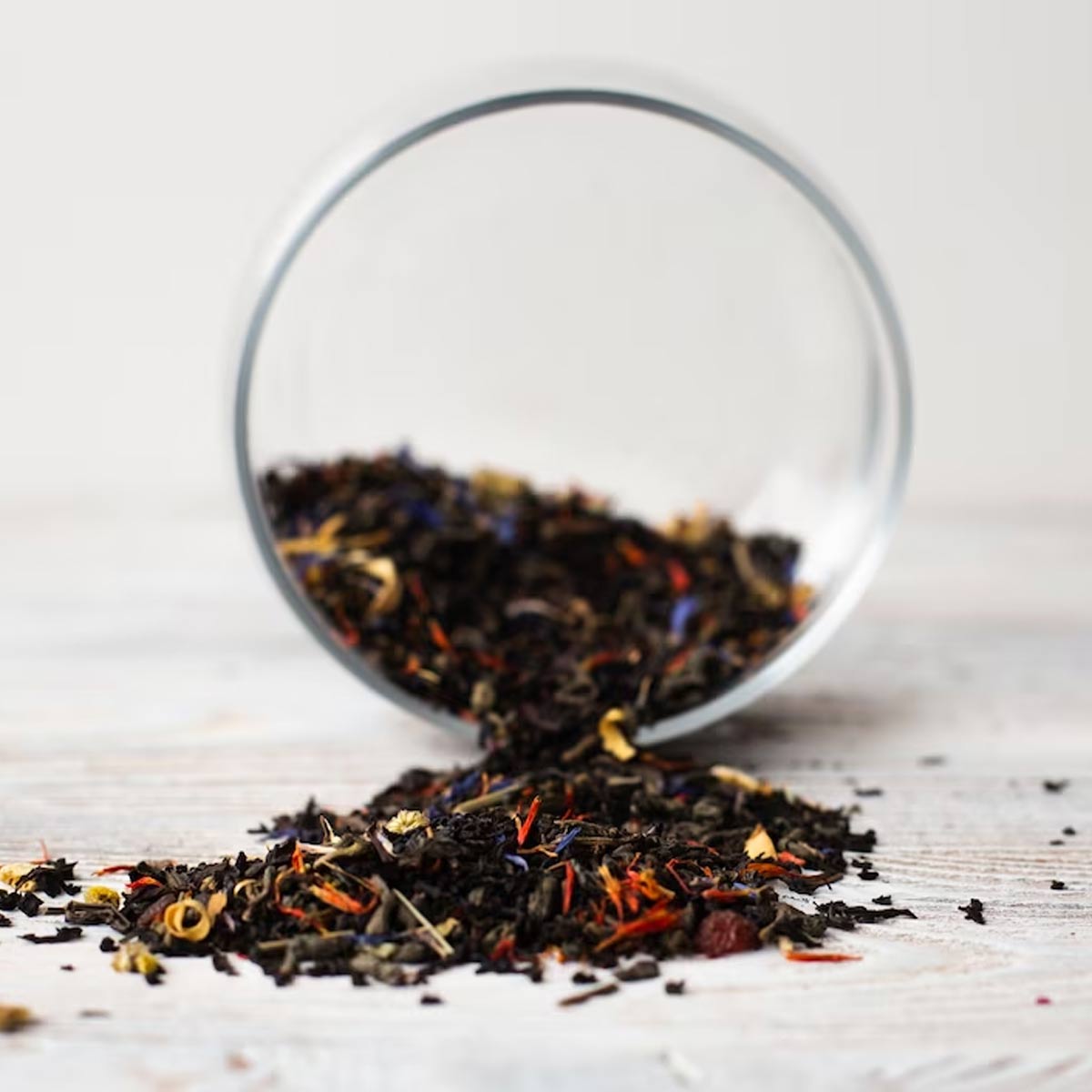 tea leaves add colour to food