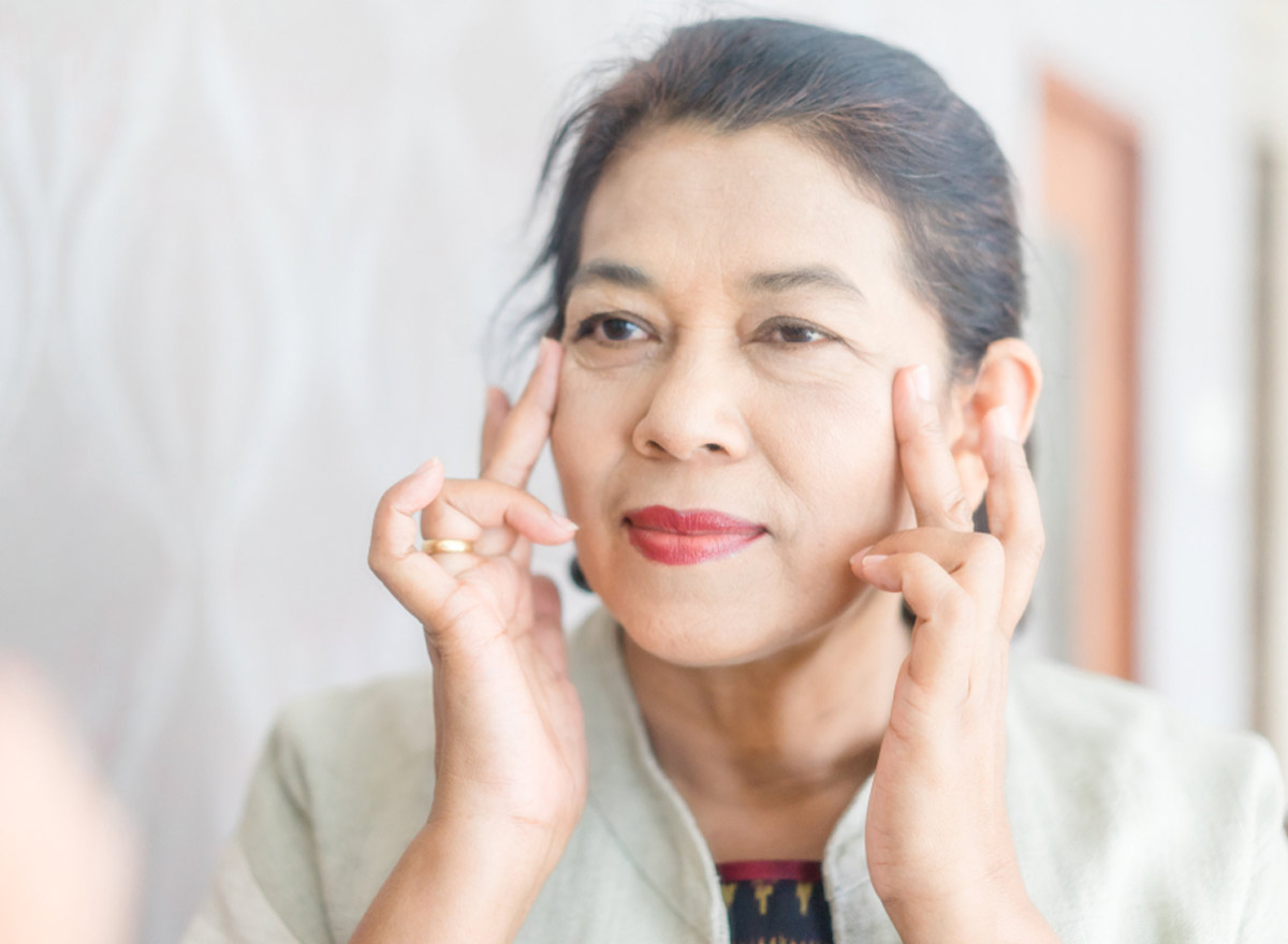 unwanted facial hair in women causes and symptoms