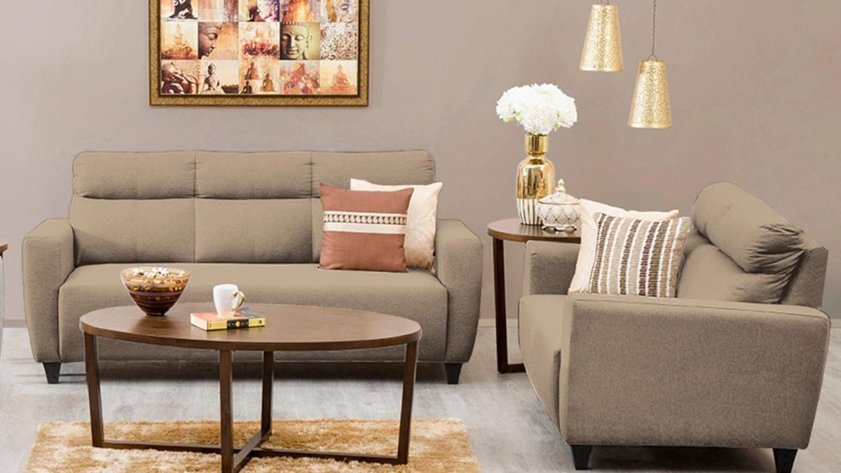 आंख बंद करके लगा दें इन Sofa Set Price पर दांव, डिजाइन ऐसा कि शाहरूख