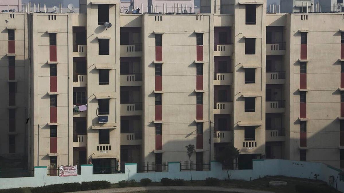 How many types of DDA flats are there