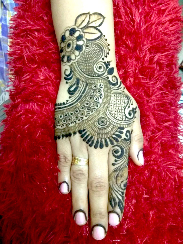Jaal indo arabic mehndi designs