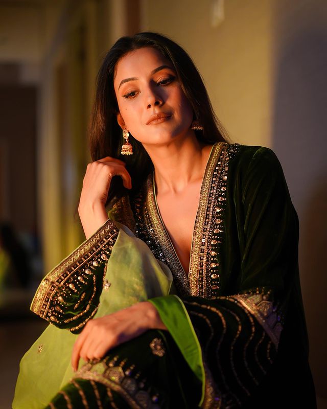 Shehnaaz Gill Dark Green Velvet Kurta Set