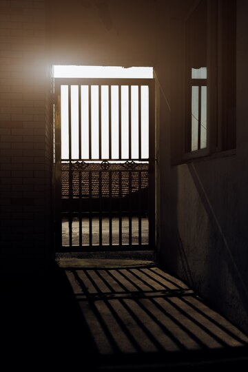 Which is biggest jail in India