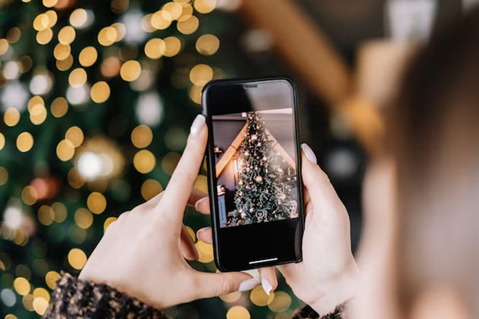 Christmas Instagram Captions For Your Festive Stories And Reels ...