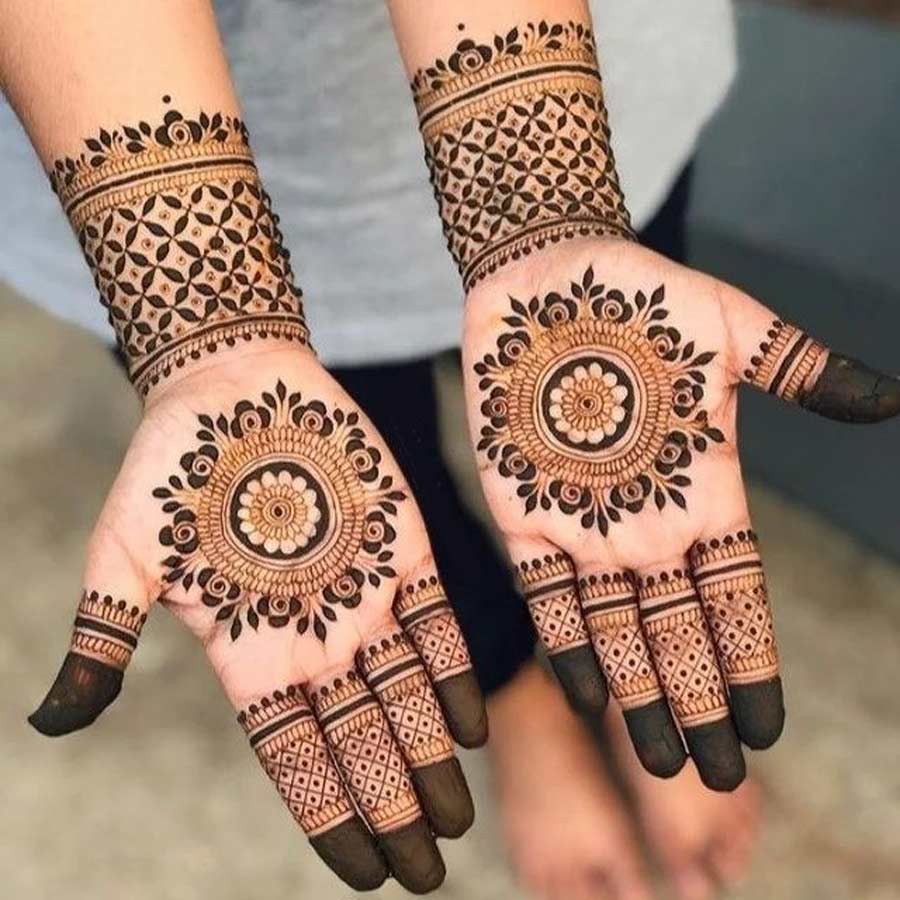 Circle Mehndi Designs