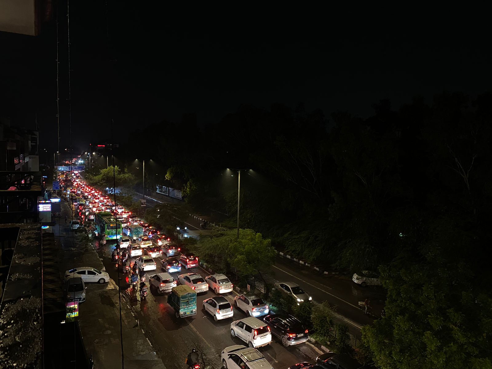 delhi nighlife women