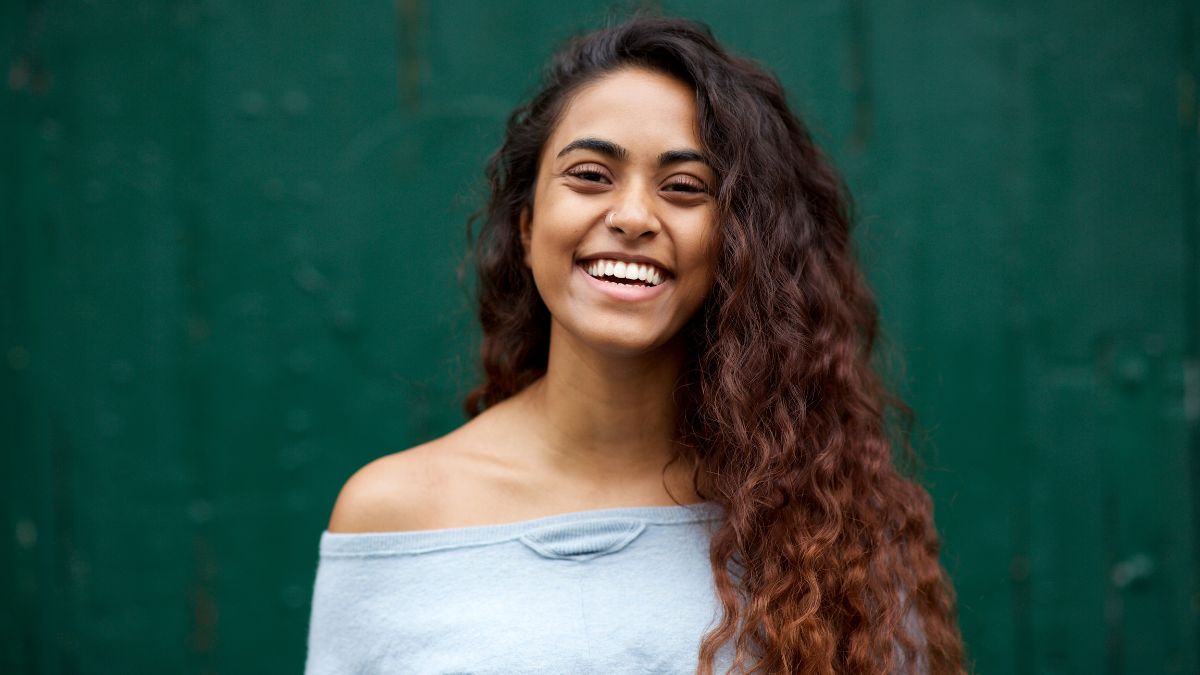 girlfirend smiling in dream