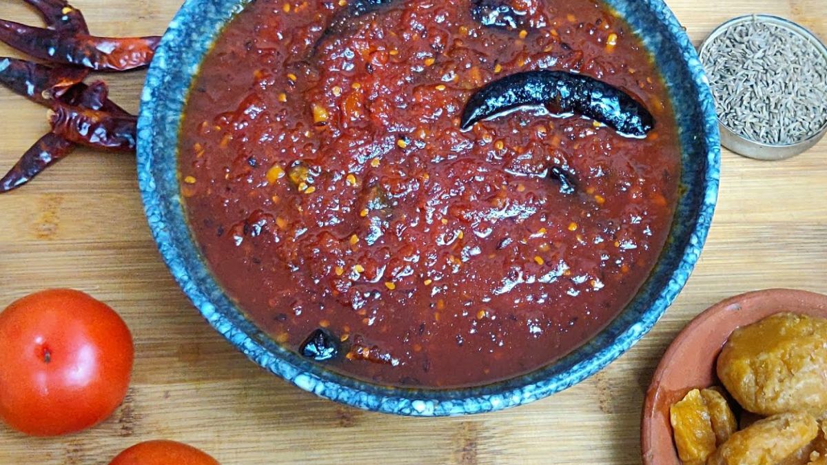 how to make jaggery and tomato chutney ()