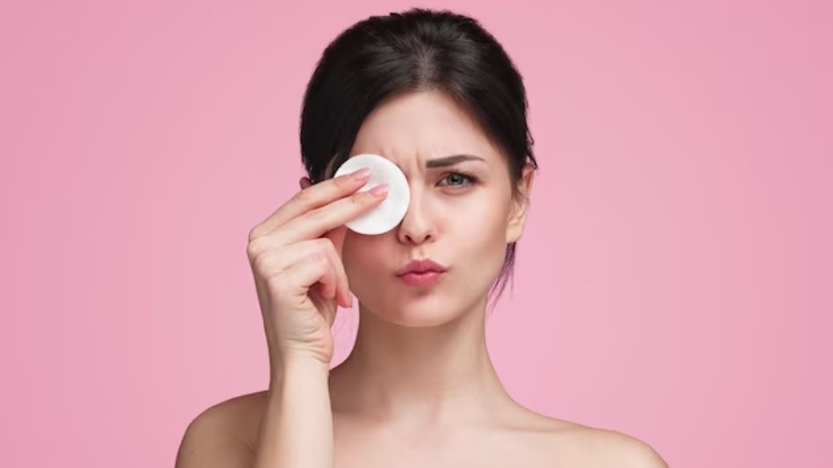 how to remove makeup with natural ingredients