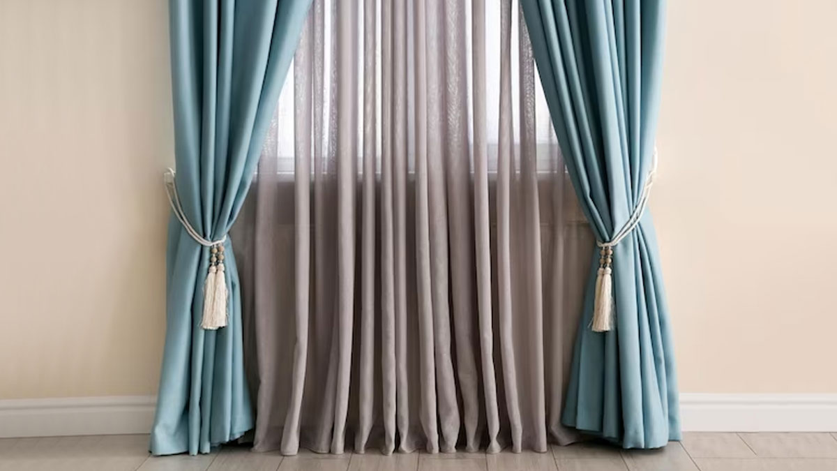 Curtain Call: 5 Compelling Reasons To Swap Your Drapes With Every Season