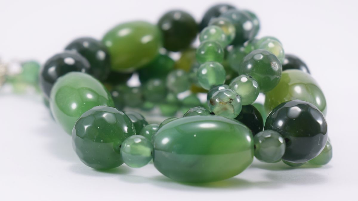 Jade Stone Expert Tells Us How To Use This Gemstone To Channelise Your