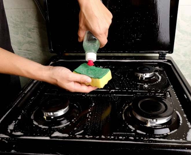 kitchen burner cleaning